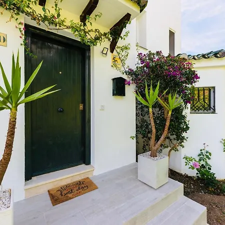 Nyaraló Cozy Townhouse Selwo *