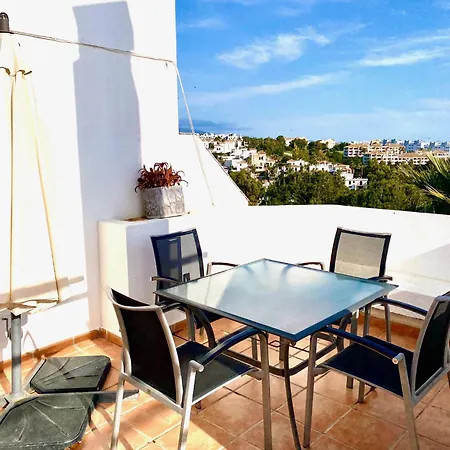 Cozy Townhouse Selwo Casa de Férias